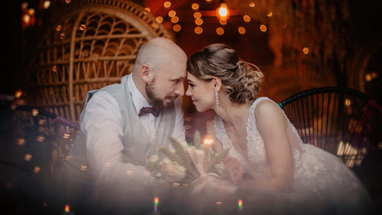 Dlaczego warto zdecydować się na sesję fotograficzną narzeczeńską?